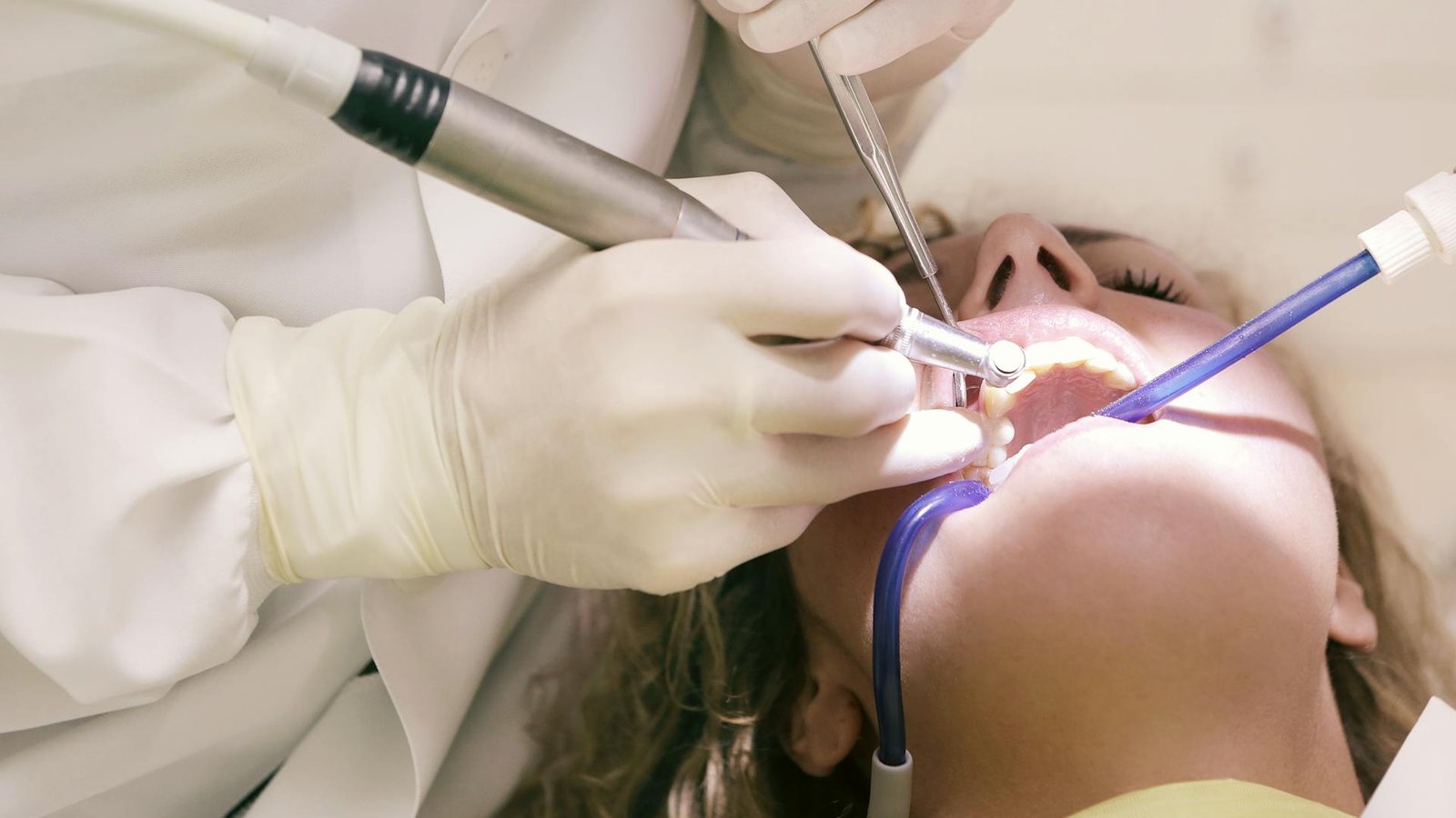 Modern Dental Clinic